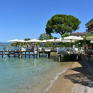 https://hotel-pace-sirmione.it-lombardy.com